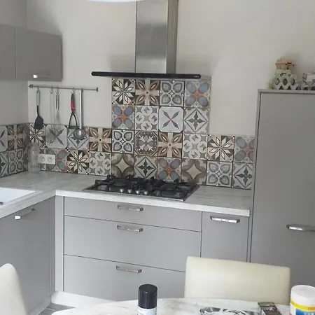 Maison Au Calme, Jardin Et Proche Commodites * Pau